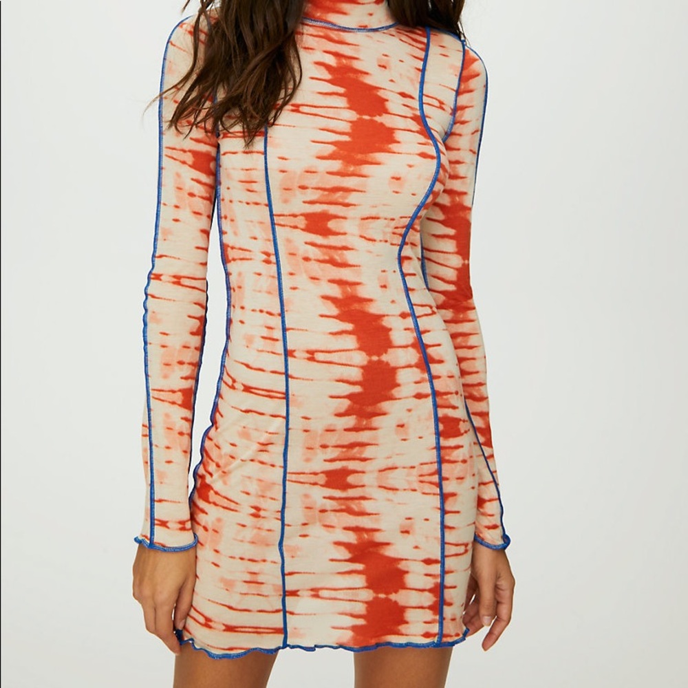 Aritzia Wilfred Orbit Dress